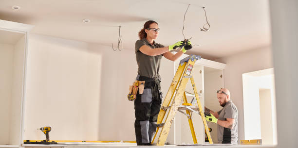 Best Licensed Electrician  in Ohatchee, AL